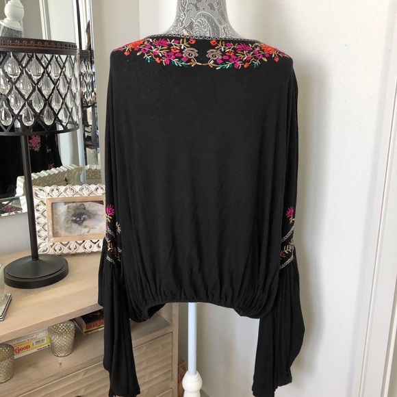 Free People batwing peasant top - Picture 7 of 9